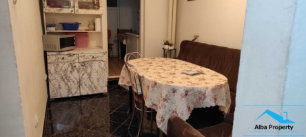 apartament-3-camere-decomandat-centru-4