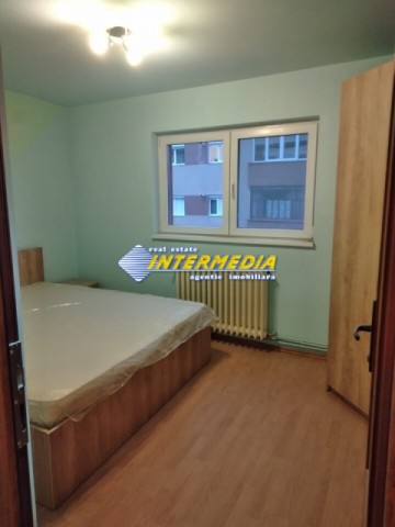 apartament-3-camere-decomandat-cetate-etaj-3-7