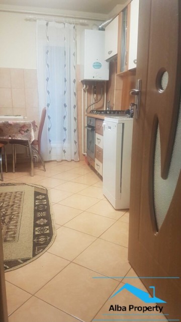 apartament-3mobilat-utilat-cetate-1