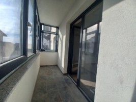 apartament-3-camere-de-vanzare-in-iasi-popas-pacurari-700-m-in-spate-la-casa-auto-2