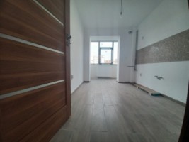 apartament-3-camere-de-vanzare-in-iasi-popas-pacurari-700-m-in-spate-la-casa-auto-3