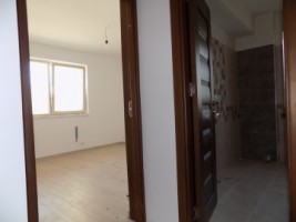 apartament-2-camere-de-vanzare-in-iasi-la-700-m-in-spate-la-casa-auto-valea-lupului-5