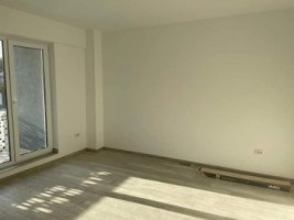 apartament-1-camera-de-vanzare-in-iasi-mutare-imediata-bloc-nou-baie-cu-geam-3