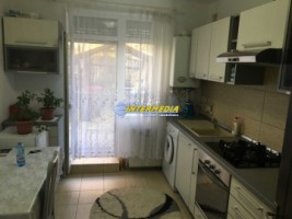 apartament-2-camere-decomandat-cu-gradina-zona-cetate-3