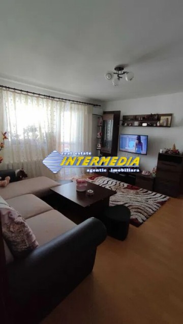 apartament-2-camere-finisat-mobilat-si-utilat-cetate-zona-piata-1