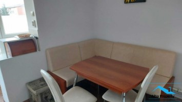 apartament-3-camere-mobilat-zona-cetate-5