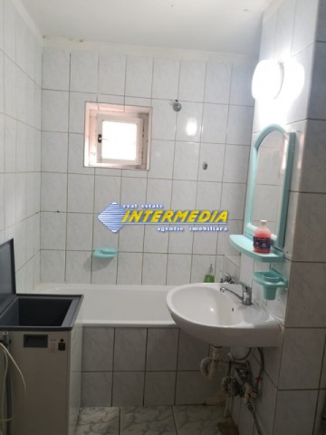 apartament-2-camere-de-vanzare-zona-cetate-et1-7