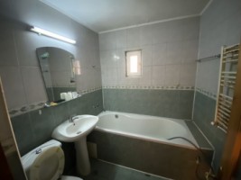apartament-3-camere-zona-uvertura-mall-1