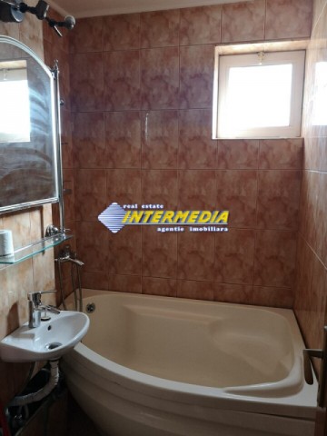 apartament-2-camere-finisat-de-vanzare-zona-cetate-closca-14