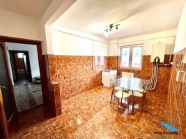 apartament-2-camere-etaj-01-zona-cetate-4