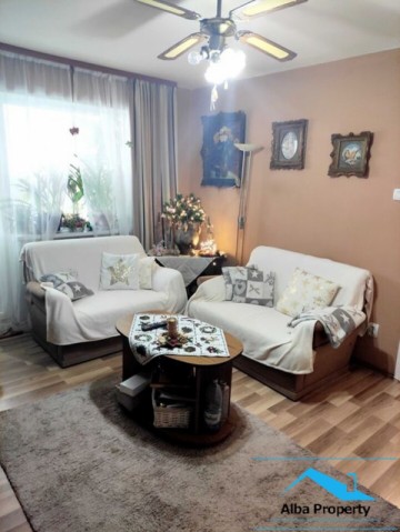 apartament-cu-3-camere-zona-cetate-finisat