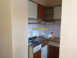 apartament-2-camere-cetate-zona-bulevard-etaj-1-7