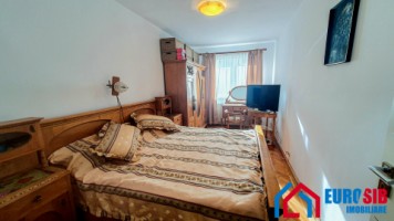 apartament-cu-4-camere-si-doua-bai-in-sibiu-zona-vasile-aaron-4