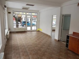 spatiu-comercial-in-cetate-1