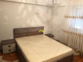 inchiriez-apartament-cu-2-camere-central-1