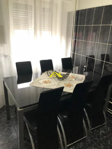 inchiriez-apartament-cu-2-camere-central-3