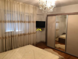 inchiriez-apartament-cu-2-camere-central-5