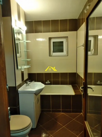 apartament-cu-3-camere-cetate-4