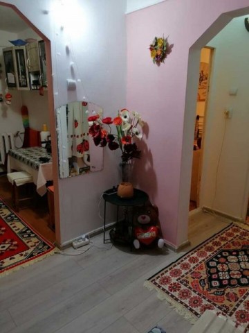 apartament-2-camere-zona-capat-1-3