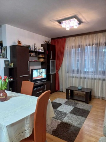 apartament-3-camere-zona-scoala-11