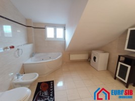 apartament-3-camere-comision-0-in-sibiu-zona-centrala-3