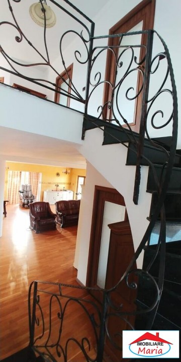casa-cu-mansarda-in-lazuri-id-22363-4