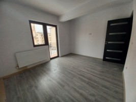 apartament-1-camera-de-vanzare-in-iasi-lunca-cetatuii-boxa-si-loc-de-parcare-in-pret-4