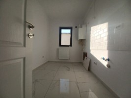 apartament-de-vanzare-in-iasi-lunca-cetatuii-1-camera-decomandat-baie-cu-geam-6