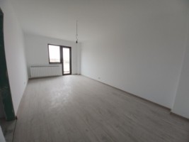 apartament-1-camera-de-vanzare-in-iasi-popas-pacurari-rond-era-baie-cu-geam-4