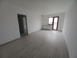 apartament-1-camera-de-vanzare-in-iasi-popas-pacurari-rond-era-baie-cu-geam-5