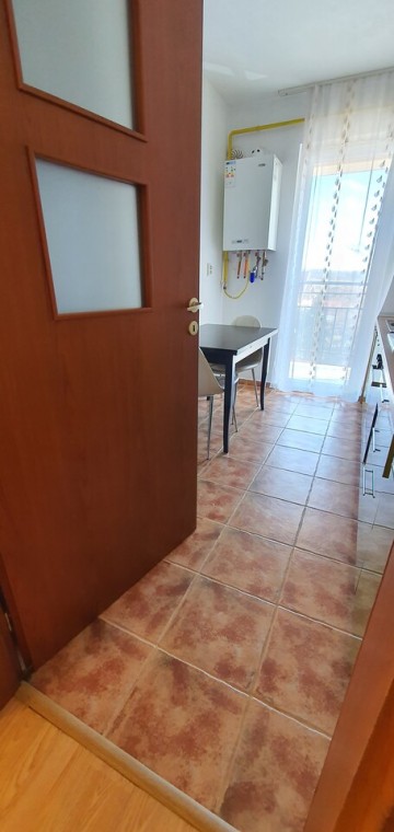 apartament-2-camere-decomanat-parcare-proprie-5