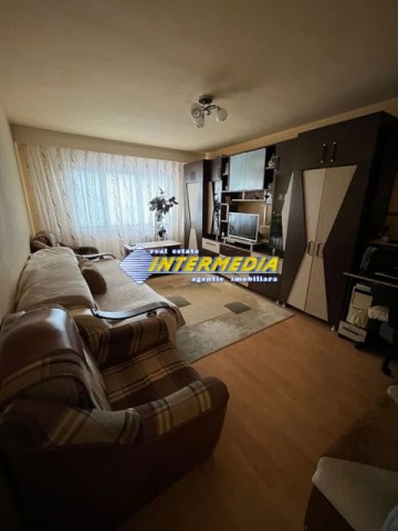 apartament-2-camere-de-vanzare-in-alba-iulia-zona-ampoi-3-2