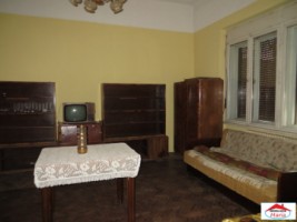 casa-cu-teren-1147-mp-centru-id-22371-10