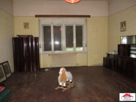 casa-cu-teren-1147-mp-centru-id-22371-9