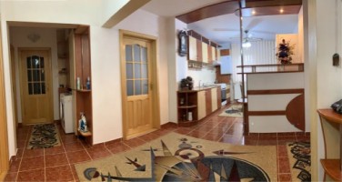 apartament-3-camere-zona-maternitate