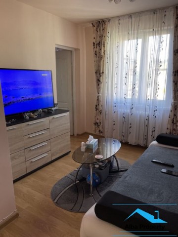 apartament-2-camere-finisat-zona-cetate-1