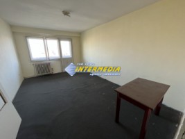 apartament-3-camere-decomandat-de-vanzare-in-centru-etaj-intermediar-6