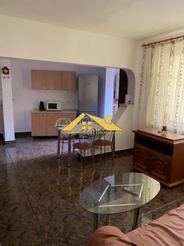 apartament-cu-4-camere-decomandate-cetate