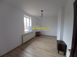 casa-de-inchiriat-in-cartierul-cetate-pretabila-cabinet-medical-spatiu-birouri-sau-locuit-30