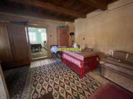 casa-frumoasa-cu-3-camere-de-vanzare-la-15-min-de-alba-iulia-cu-teren-de-1300-mp-34