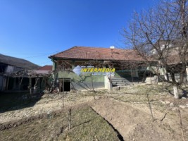 casa-frumoasa-cu-3-camere-de-vanzare-la-15-min-de-alba-iulia-cu-teren-de-1300-mp-40