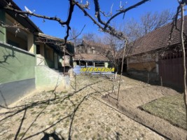 casa-frumoasa-cu-3-camere-de-vanzare-la-15-min-de-alba-iulia-cu-teren-de-1300-mp-43