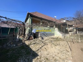 casa-frumoasa-cu-3-camere-de-vanzare-la-15-min-de-alba-iulia-cu-teren-de-1300-mp-58