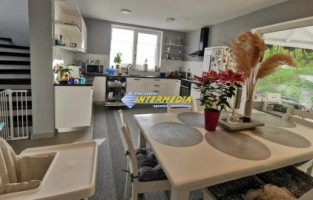 casa-noua-de-vanzare-in-alba-iulia-zona-foarte-buna-finisata-complet-si-mobilata-2