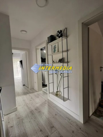 casa-noua-de-vanzare-in-alba-iulia-zona-foarte-buna-finisata-complet-si-mobilata-7