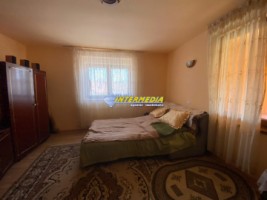 casa-pe-parter-renovata-cu-pivnita-si-1375-mp-teren-de-vanzare-in-alba-iulia-zona-micesti-2