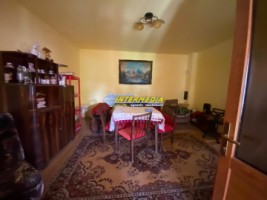 casa-pe-parter-renovata-cu-pivnita-si-1375-mp-teren-de-vanzare-in-alba-iulia-zona-micesti-16