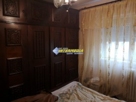 apartament-3-camere-si-2-bai-de-vanzare-cetate-zona-mercur-etaj-2-8