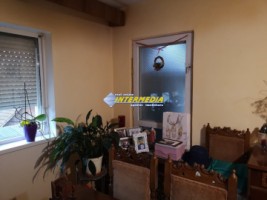 apartament-3-camere-si-2-bai-de-vanzare-cetate-zona-mercur-etaj-2-11