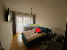 apartament-cu-3-camere-decomandate-2-bai-foste-proprietati-renovat-mobilat-de-vanzare-cetate-closca-4